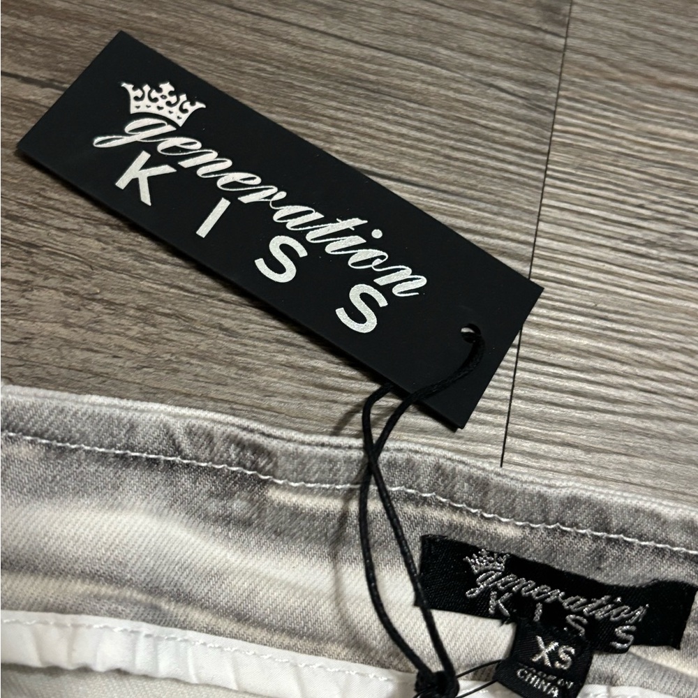 NWT Dolls Kill / Generation Kiss White Sofie Belted Skirt - Picture 5 of 5